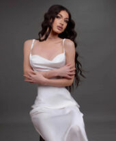 Ariana +971552883731